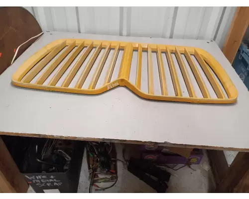 International 3000IC Grille