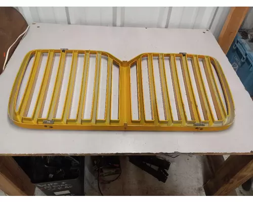 International 3000IC Grille