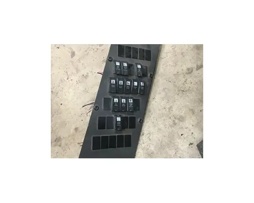 Dash / Console Switch International 3000IC Quality Bus &amp; Truck Parts