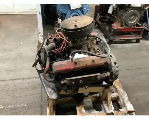 International 345 Engine Assembly