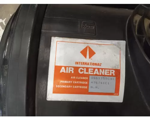 International 3800 SCHOOL BUS Air Cleaner