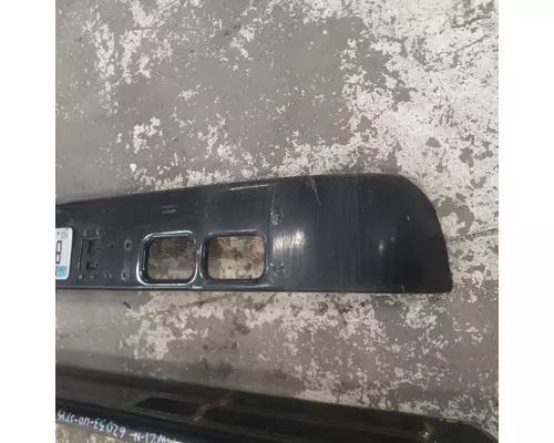 International 3800 SCHOOL BUS Bumper Assembly, Front