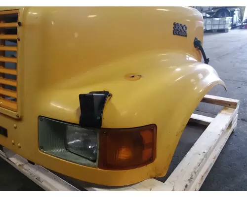 International 3800 SCHOOL BUS Hood