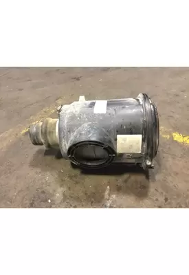 International 3800 Air Cleaner