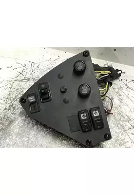 International 3800 Dash Assembly