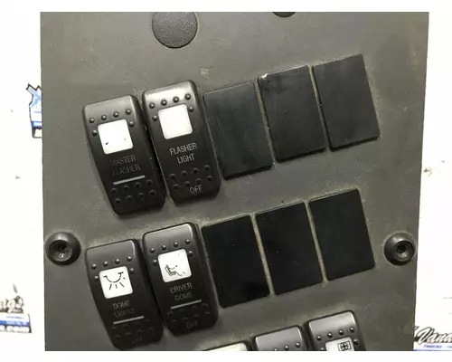 International 3800 Dash Assembly