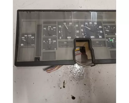 International 3800 Instrument Panel