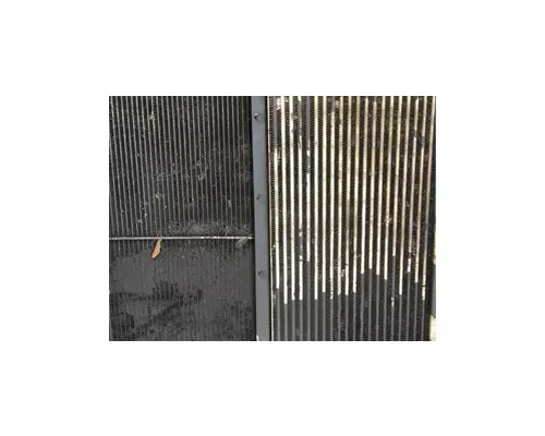 International 3800 Radiator