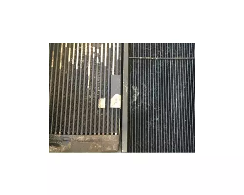 International 3800 Radiator