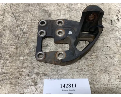 Engine Mounts INTERNATIONAL 3808945C1 West Side Truck Parts