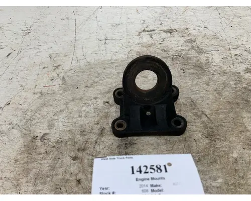 Engine Mounts INTERNATIONAL 3824527C1 West Side Truck Parts