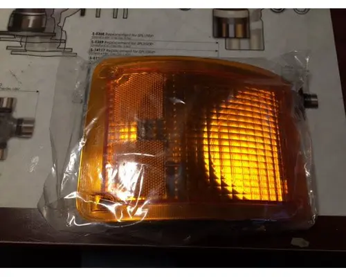 Headlamp Assembly International 4000 SERIES Holst Truck Parts