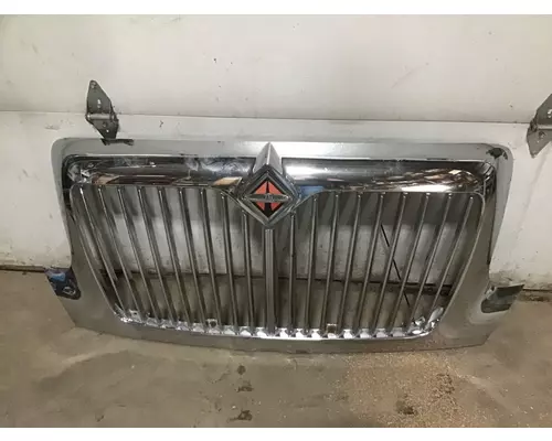 Grille INTERNATIONAL 4000 K &amp; R Truck Sales, Inc.