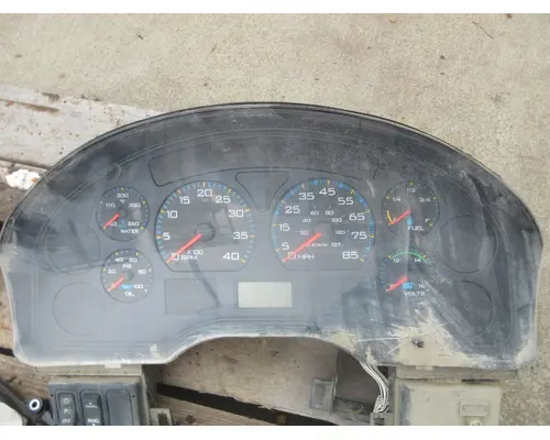 Speedometer Head Cluster INTERNATIONAL 4000 Michigan Truck Parts