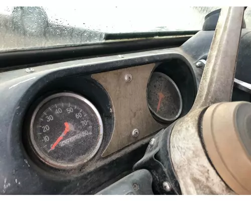 International 4070A Instrument Cluster