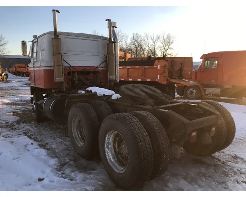 International 4070A Parts Unit