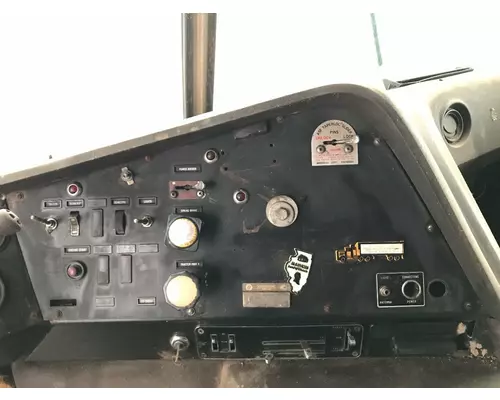 International 4070B Dash Panel