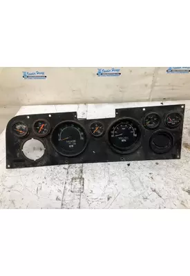 International 4070B Instrument Cluster