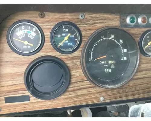 Instrument Cluster International 4070B Vander Haags Inc Kc