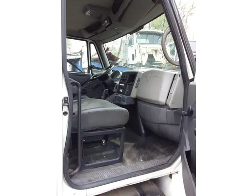 International 4100 Cab