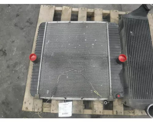 Radiator INTERNATIONAL 4200 / 4300 / 4400 Active Truck Parts