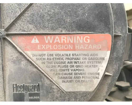 International 4200 Air Cleaner