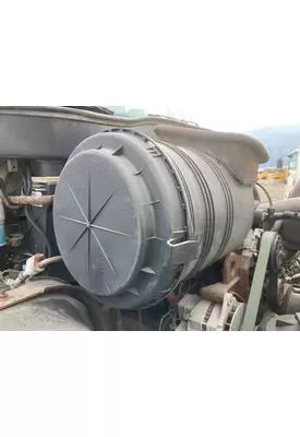 International 4200 Air Cleaner