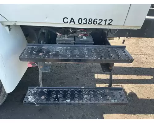 International 4200 Battery BoxTray