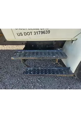 International 4200 Battery Box