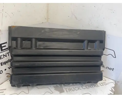 Battery Box International 4200 Dixie Truck Centre