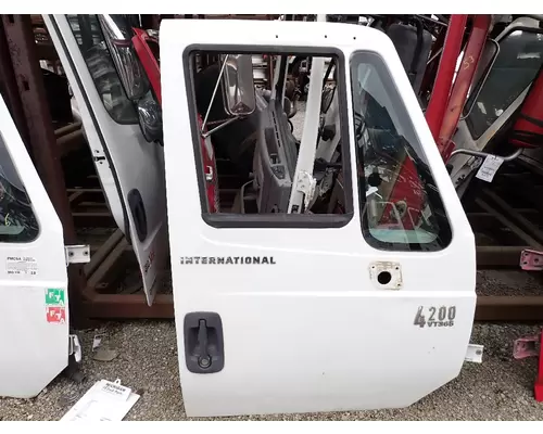 Door Assembly, Front INTERNATIONAL 4200 Michigan Truck Parts