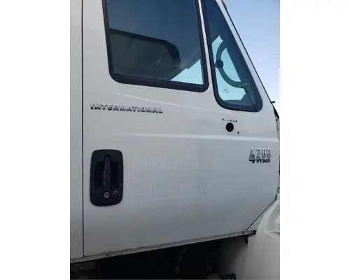 Door Assembly, Front International 4200 Caseyâs Truck Salvage World