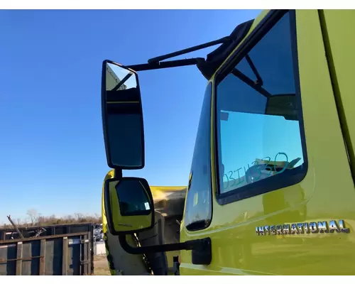 International 4200 Door Mirror