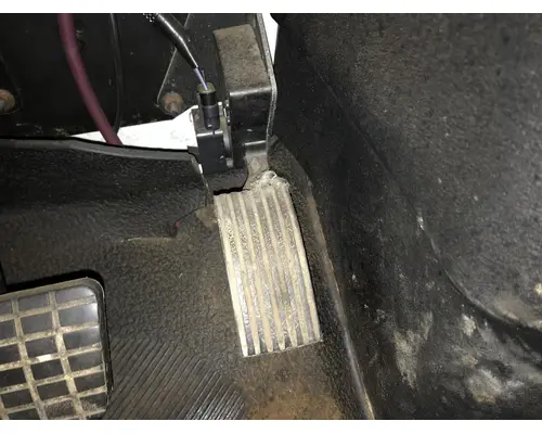 International 4200 Foot Control Pedal (all floor pedals)