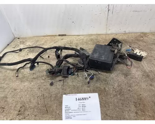 Fuse Box INTERNATIONAL 4200 West Side Truck Parts