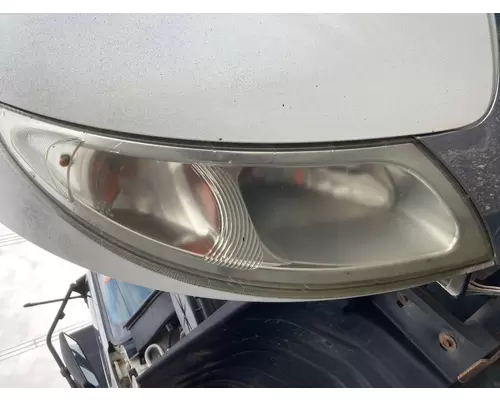 International 4200 Headlamp Assembly