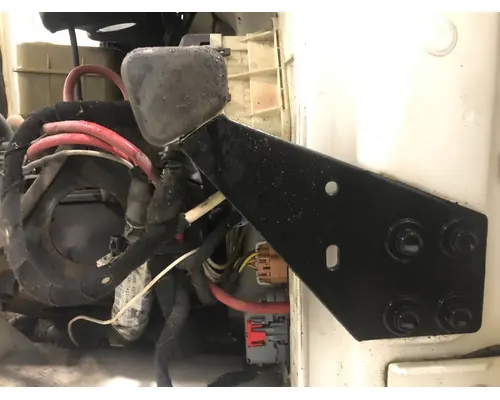 International 4200 Hood Rest