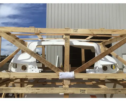 Hood INTERNATIONAL 4200 K &amp; R Truck Sales, Inc.