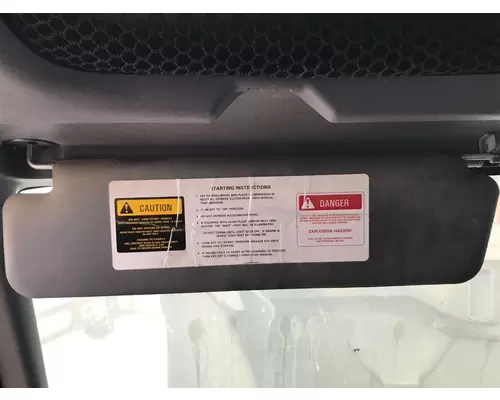 Interior Sun Visor International 4200 Vander Haags Inc Cb