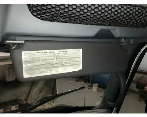 Interior Sun Visor International 4200 Vander Haags Inc Cb