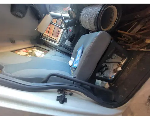 Seat, Front INTERNATIONAL 4200 Crest Truck Parts