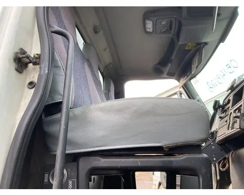 Seat, Front International 4200 Vander Haags Inc Col