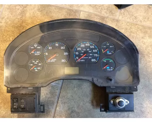 International 4300-4400 Instrument Cluster