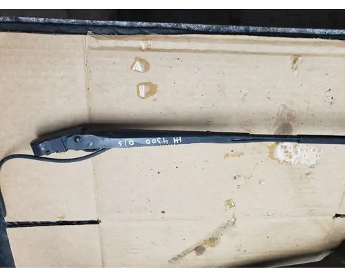 International 4300-4400 Windshield Wiper Arm