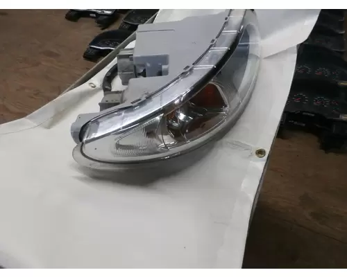 International 4300 Durastar Headlamp Assembly