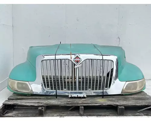 International 4300 Durastar Hood