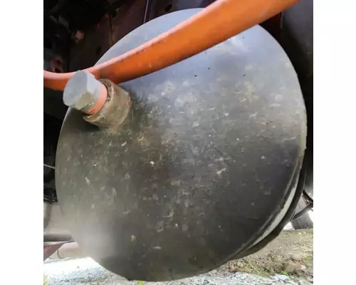 International 4300 LP Air Tank