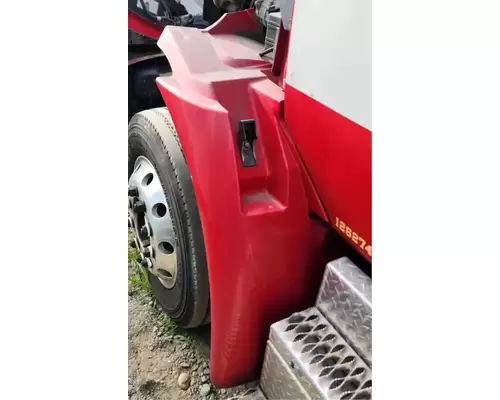 International 4300 LP Fender Extension
