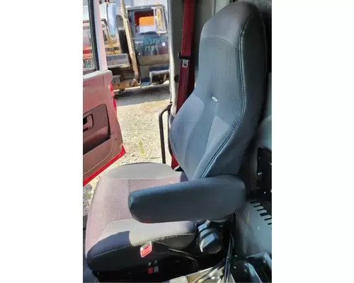 International 4300 LP Seat, Front
