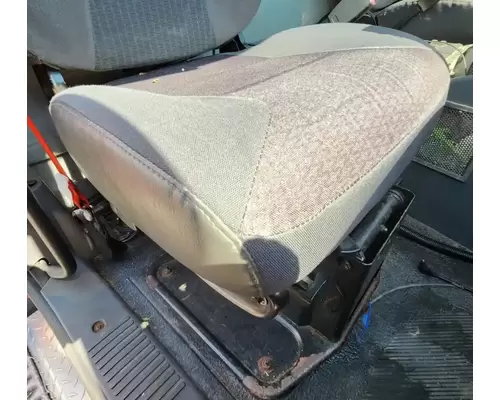 International 4300 LP Seat, Front